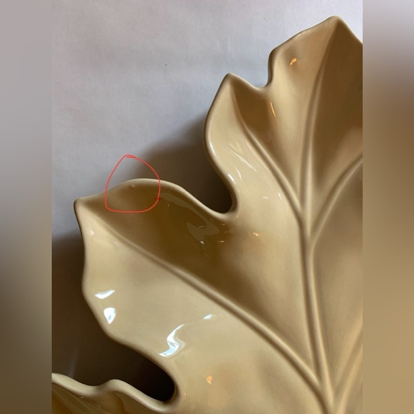 Ceramic Leaf Serving Platter - Picture 8 of 15